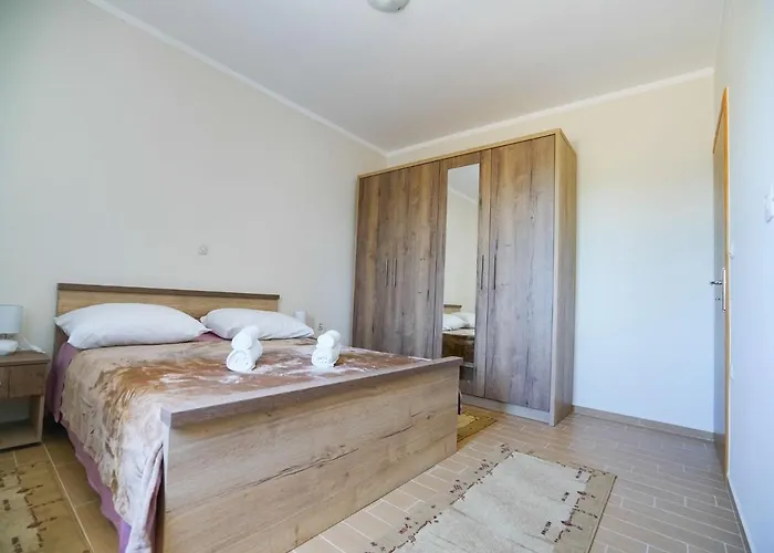 Ferienhaus In With Private Pool *