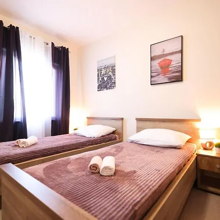 Casa vacanze In With Private Pool Prkos