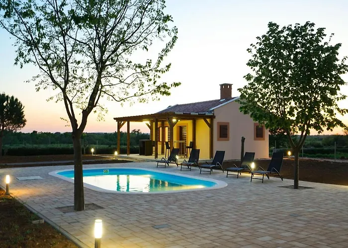 In With Private Pool *